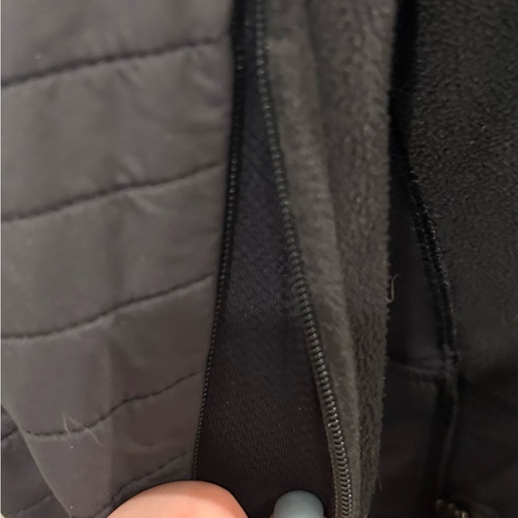 Lululemon Convertible Jacket - Picture 2 of 6